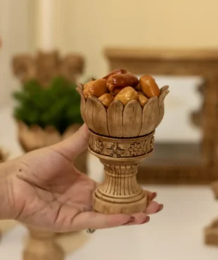 قالب سیلیکونی هفتسین گلبرگ هخامنشی ساختهشده توسط مجموعه اهرا دکوراتیو