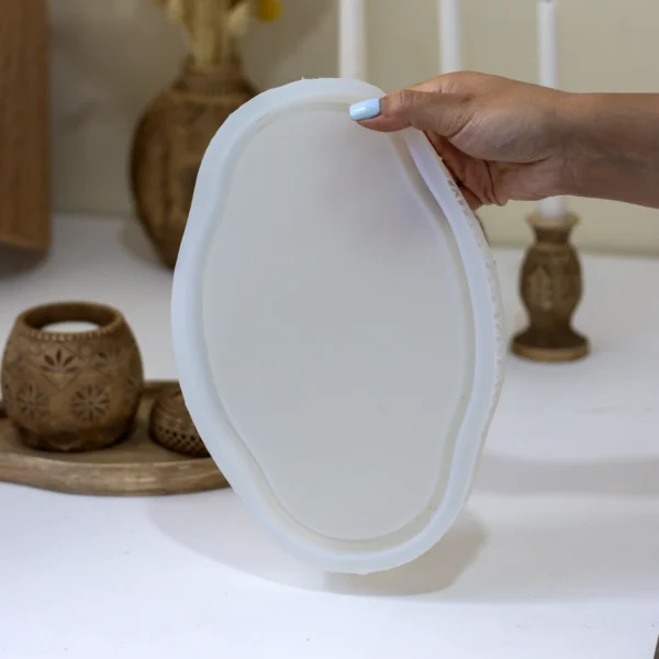 قالب سیلیکونی سینی بیضی لبه دار طرح ترنج مناسب سنگ مصنوعی و رزین