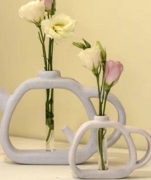 قالب سیلیکونی و خروجی دکوری گلجای مینیمال تی‌پات در دو سایز کوچک و بزرگ برند اهرا