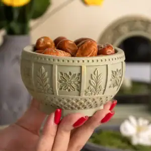 ظروف پیاله هفت سین طرح ترنج تولید شده با سنگ مصنوعی در رنگ بندی دکوراتیو